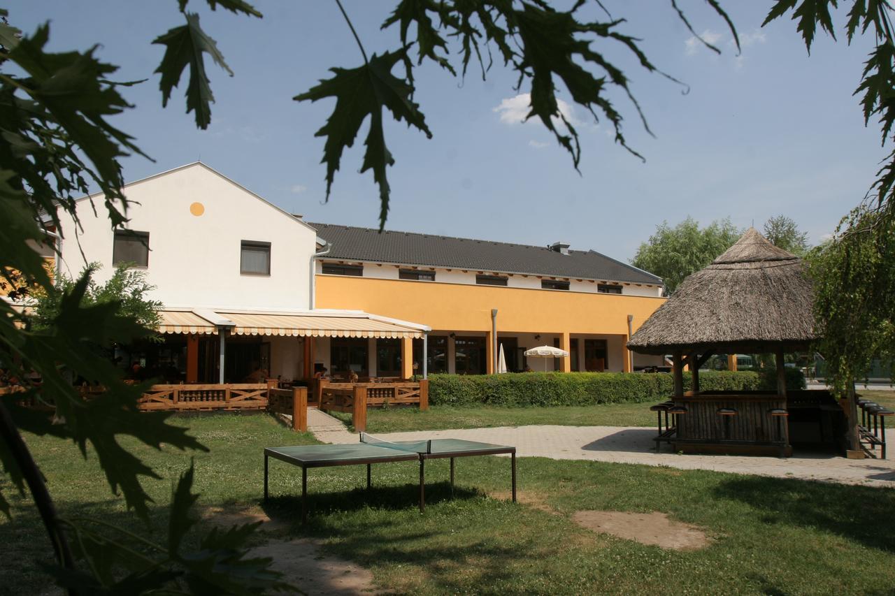 Georgshof Hotel Podersdorf am See Ngoại thất bức ảnh